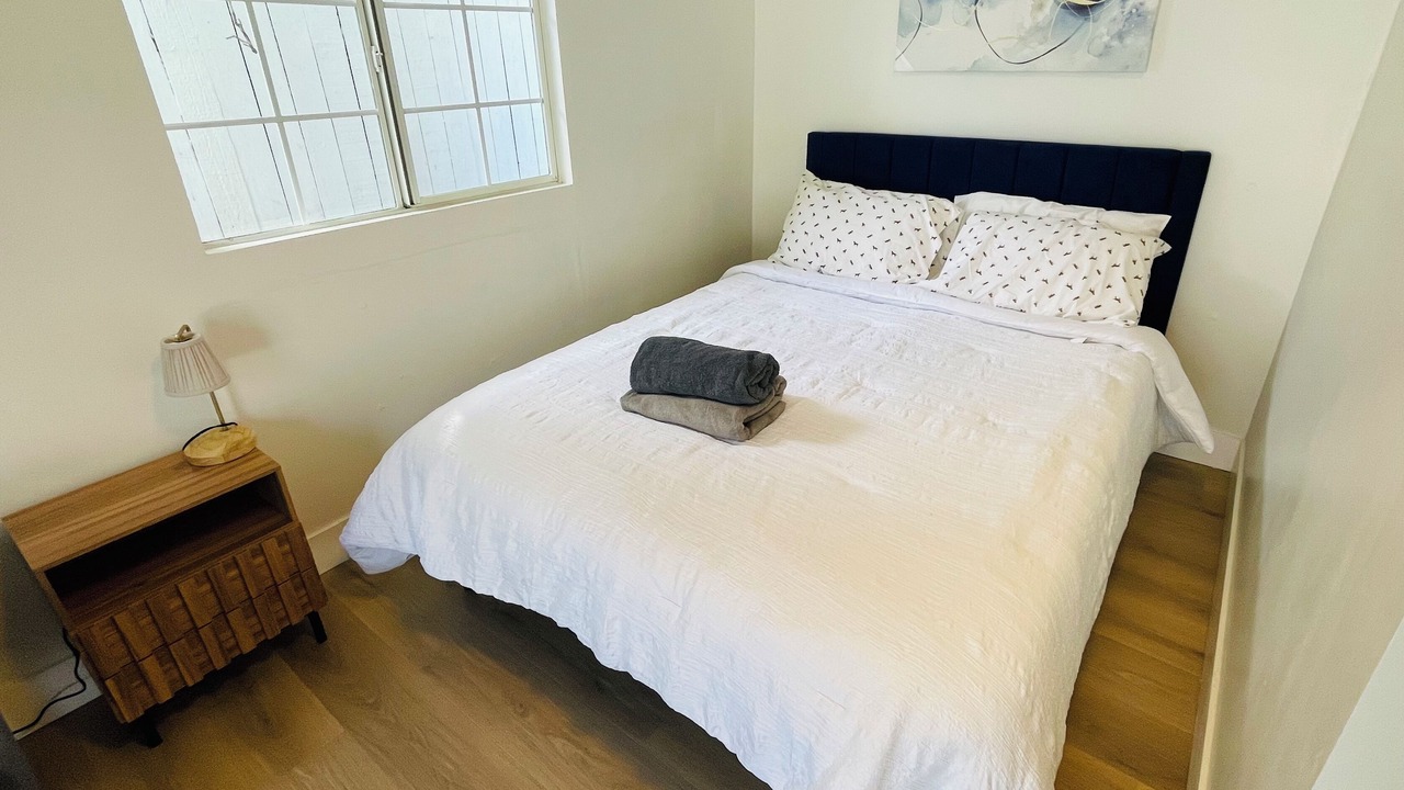 Photo of Bedroom in Reseda
