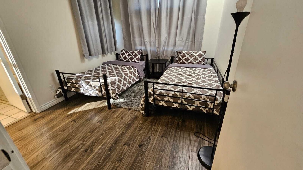 Photo of Bedroom in Woodland Hills