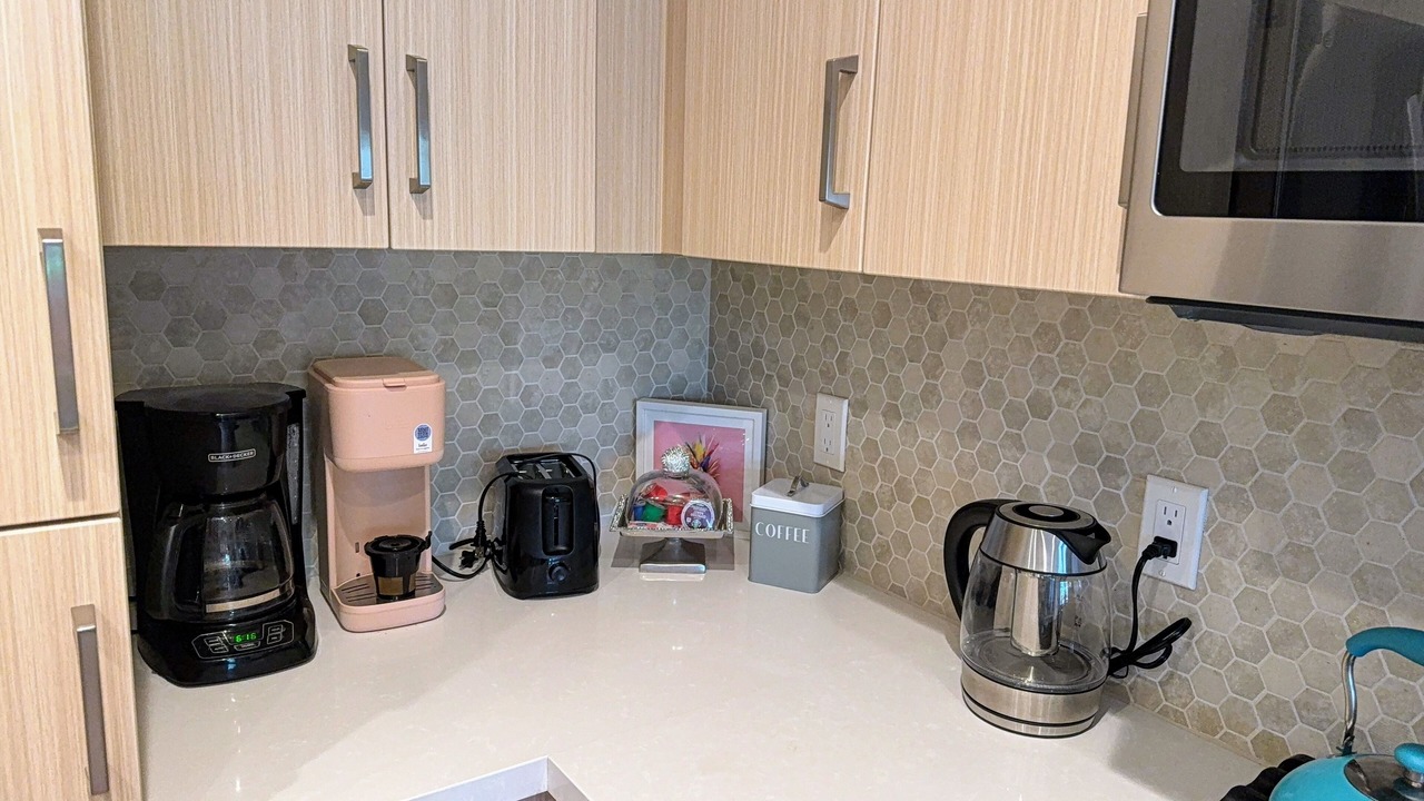 Photo of Kitchen in Airport Area