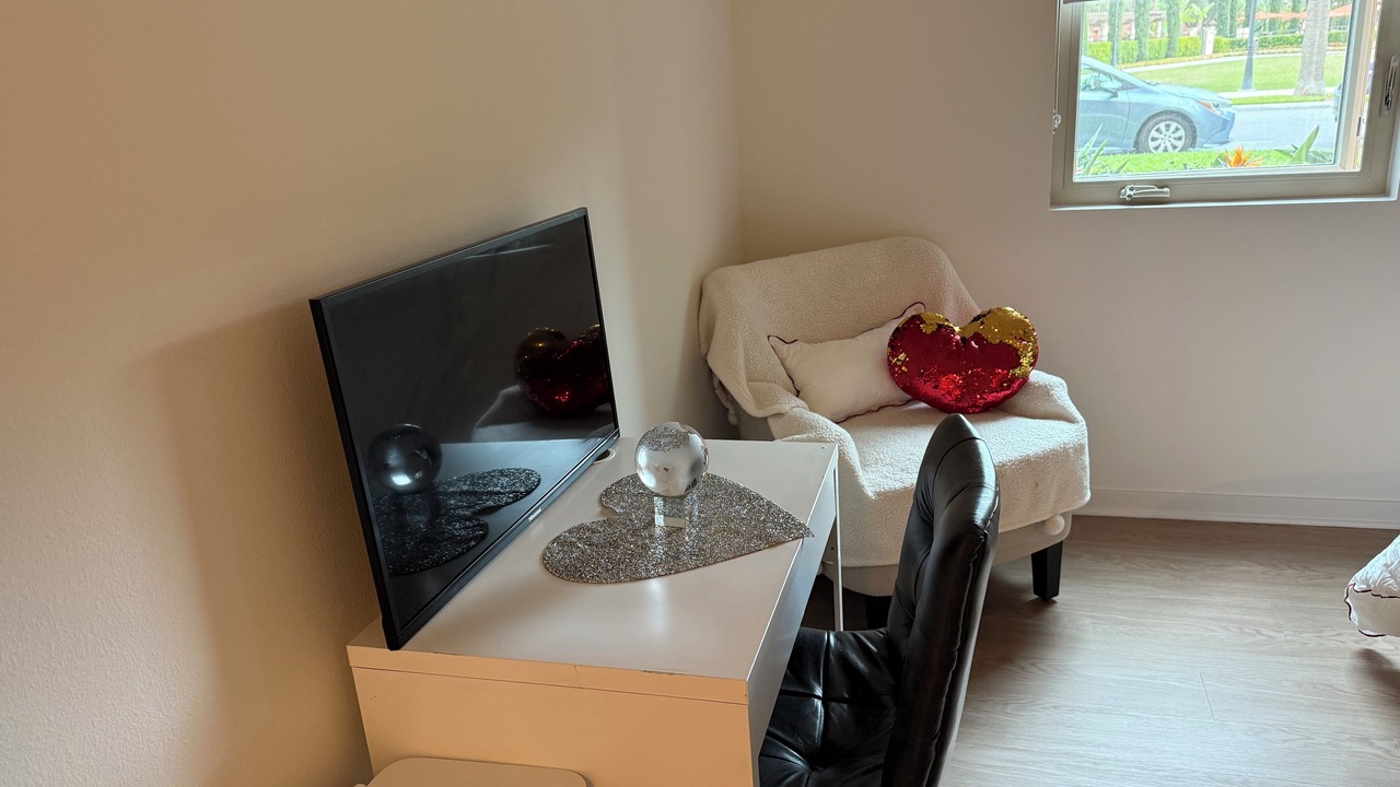 Photo of Livingroom in Airport Area