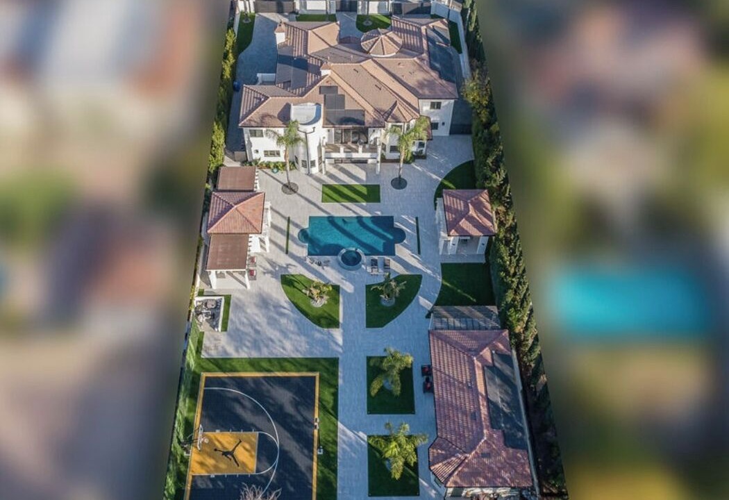 Photo of Outdoor in Tarzana