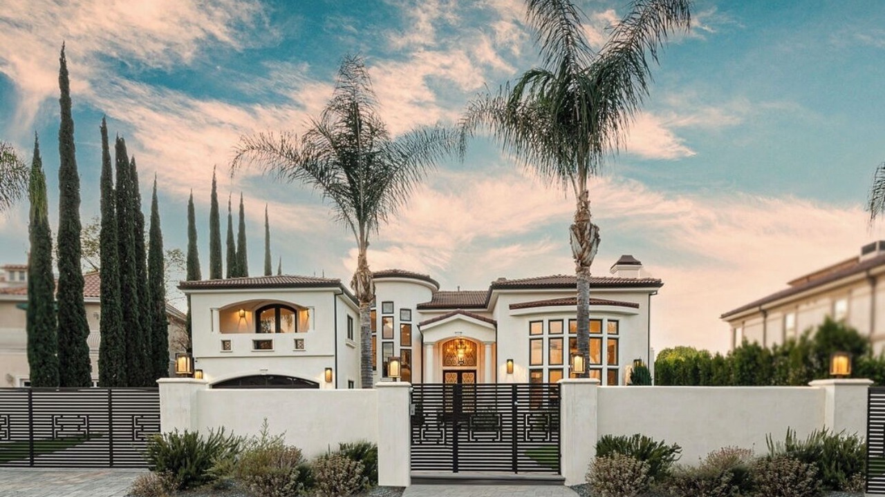 Photo of Outdoor in Tarzana
