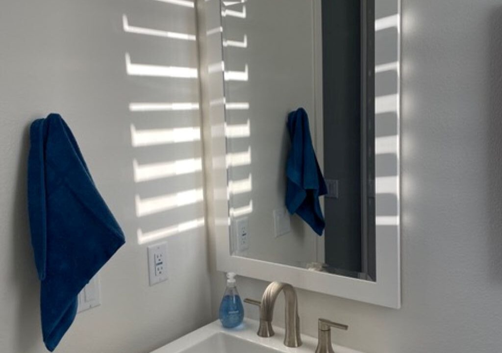 Photo of Bathroom in Oxnard Dunes