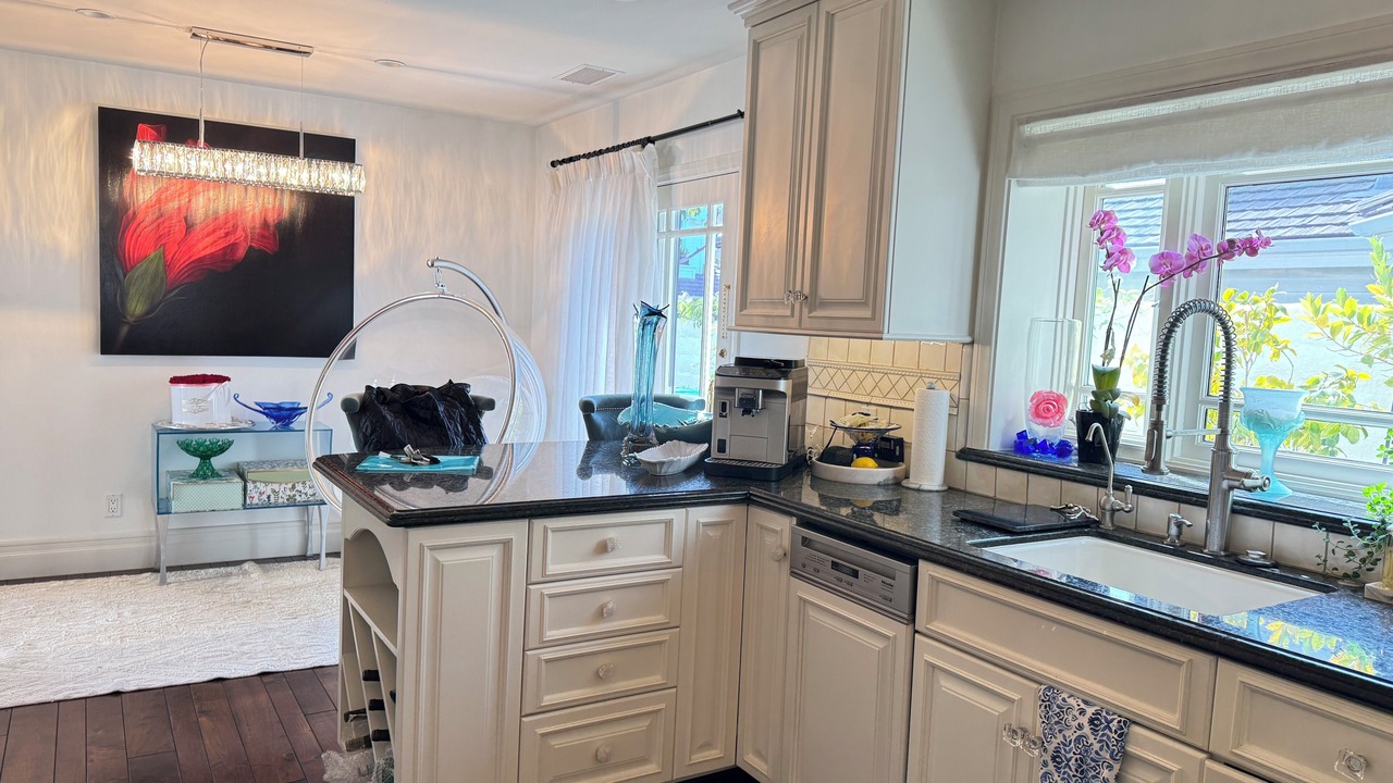 Photo of Kitchen in Corona del Mar