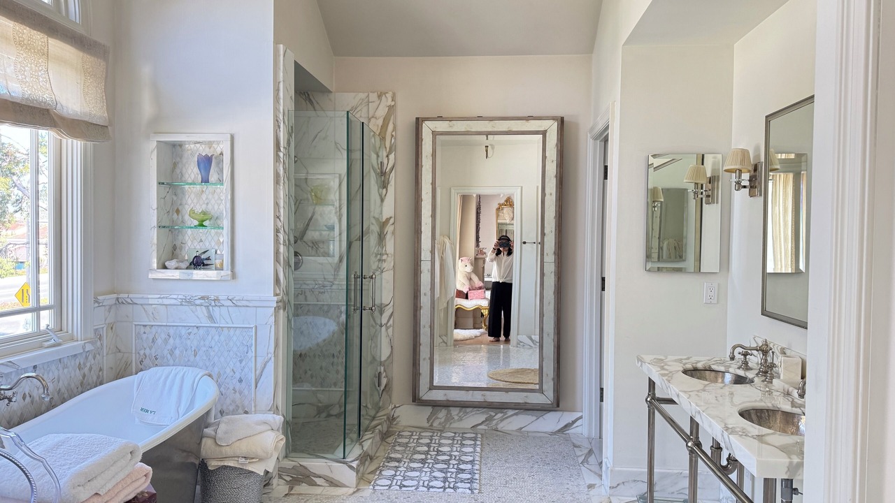 Photo of Bathroom in Corona del Mar