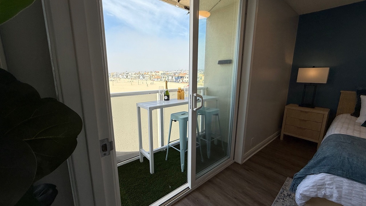 Photo of Bedroom in Hermosa Beach