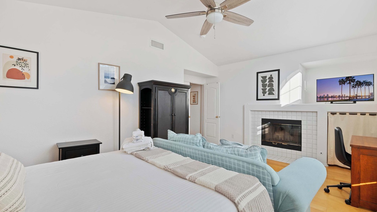 Photo of Bedroom in Palacio Del Mar