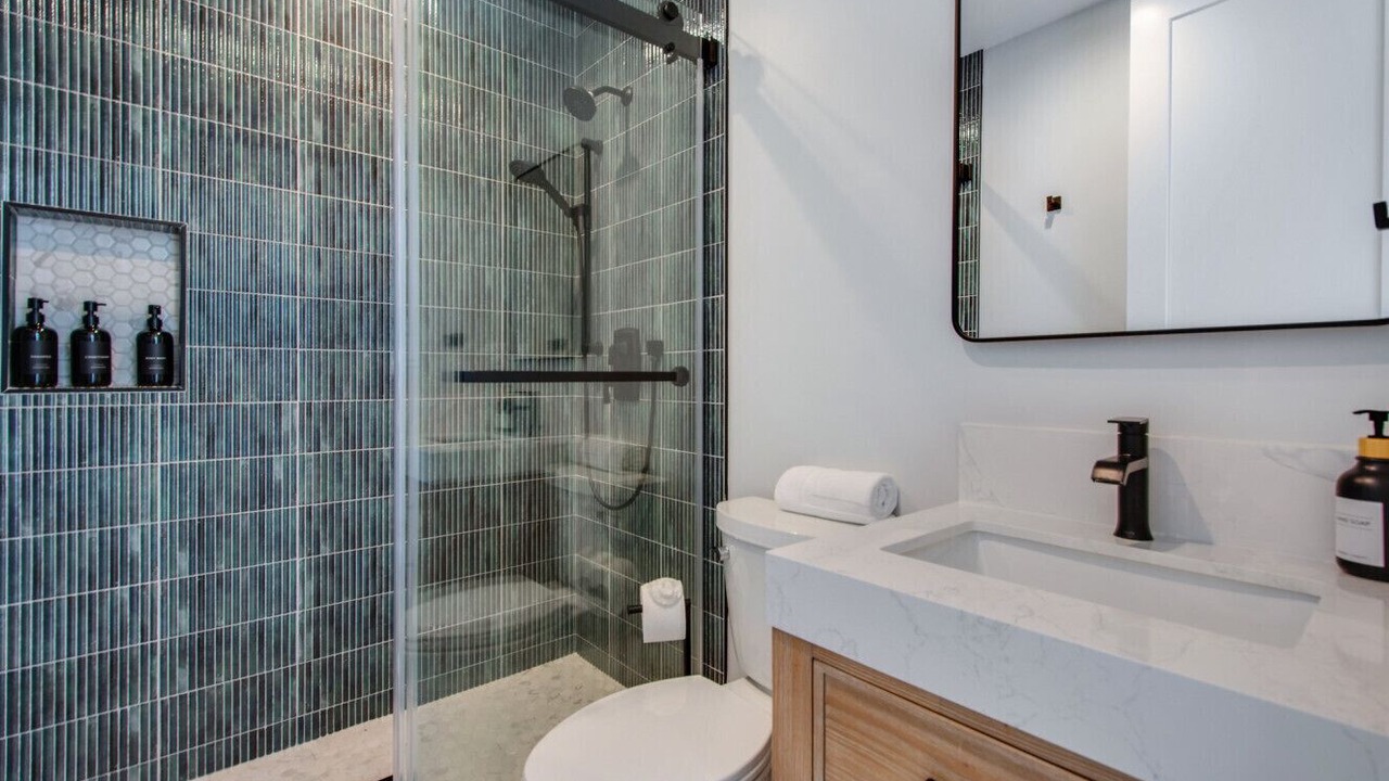 Photo of Bathroom in Huntington Beach