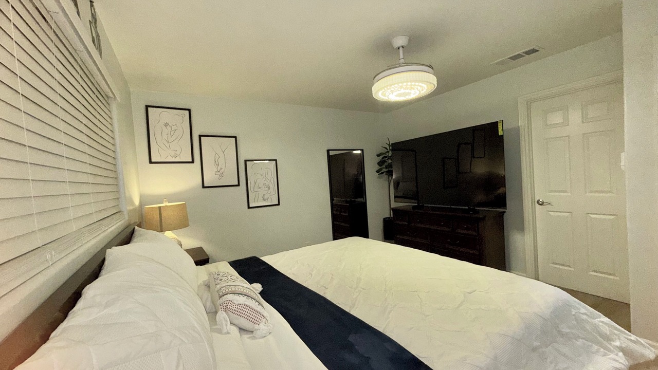 Photo of Bedroom in Pumpkin Center