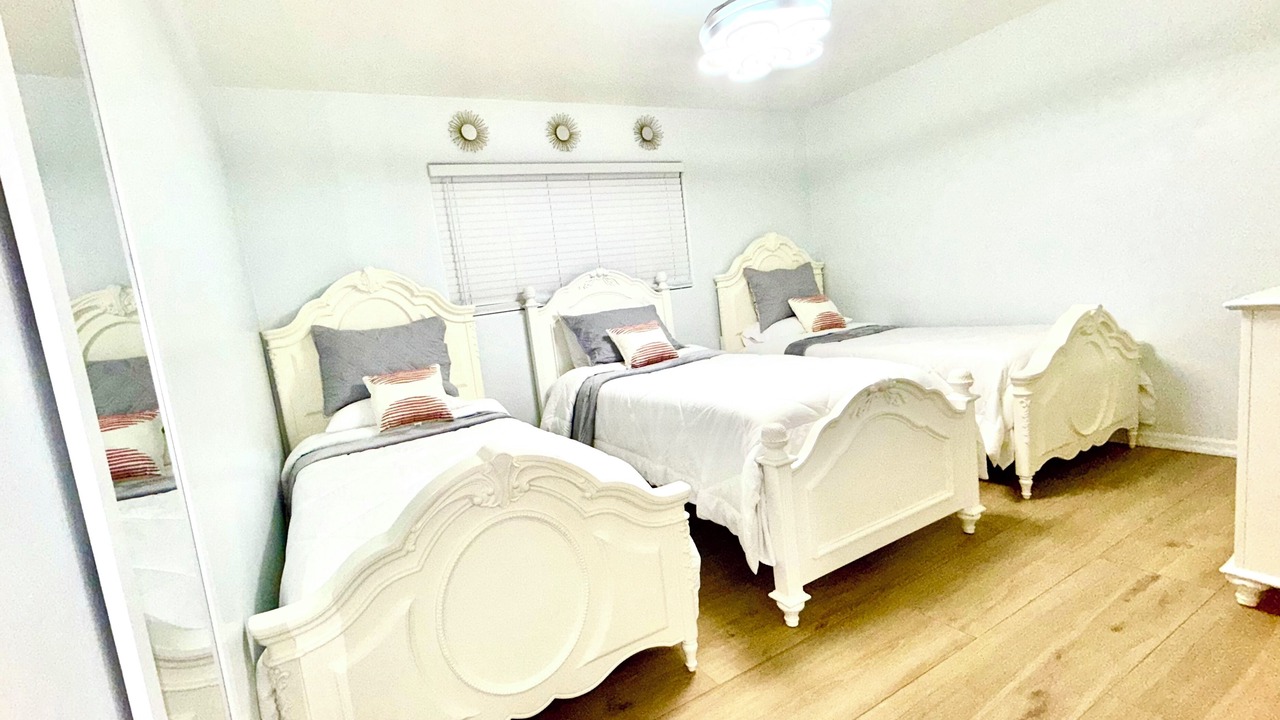 Photo of Bedroom in Pumpkin Center
