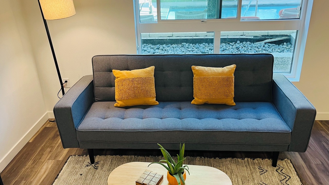 Photo of Livingroom in Hollywood
