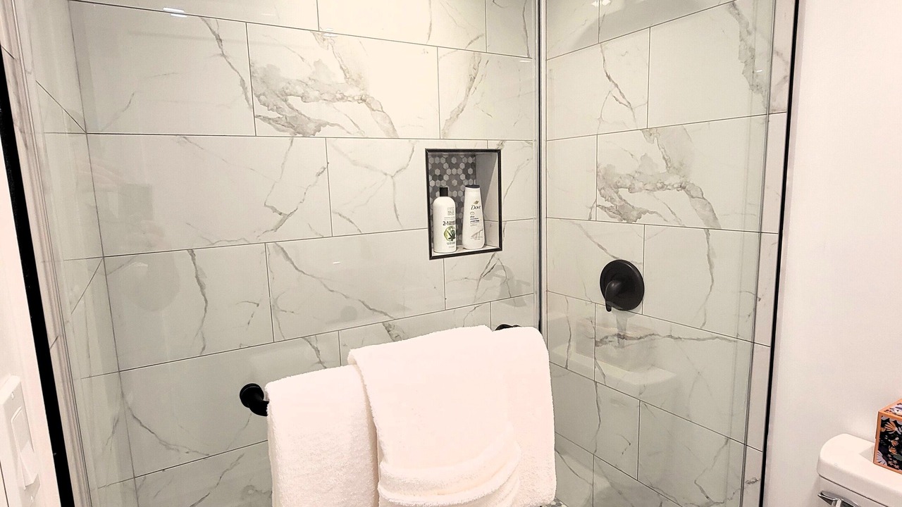 Photo of Bathroom in Pico - Robertson