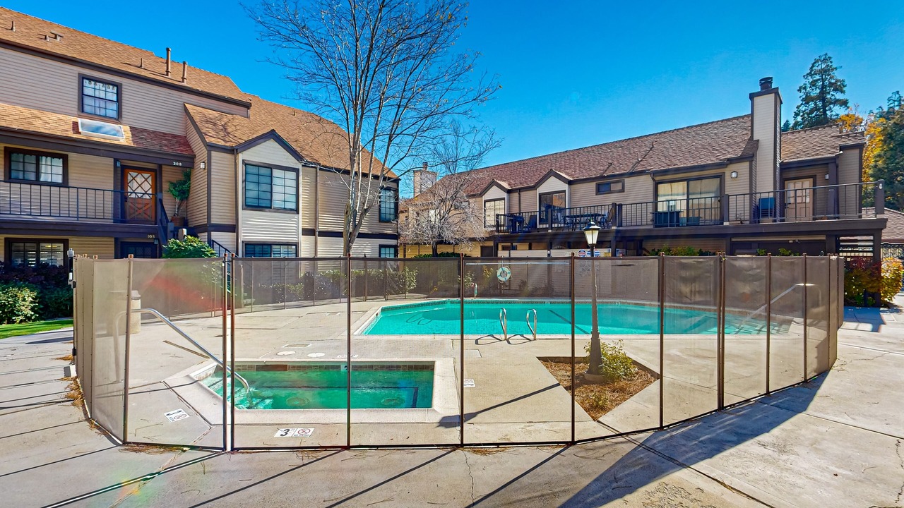 Photo of Outdoor in Lake Arrowhead