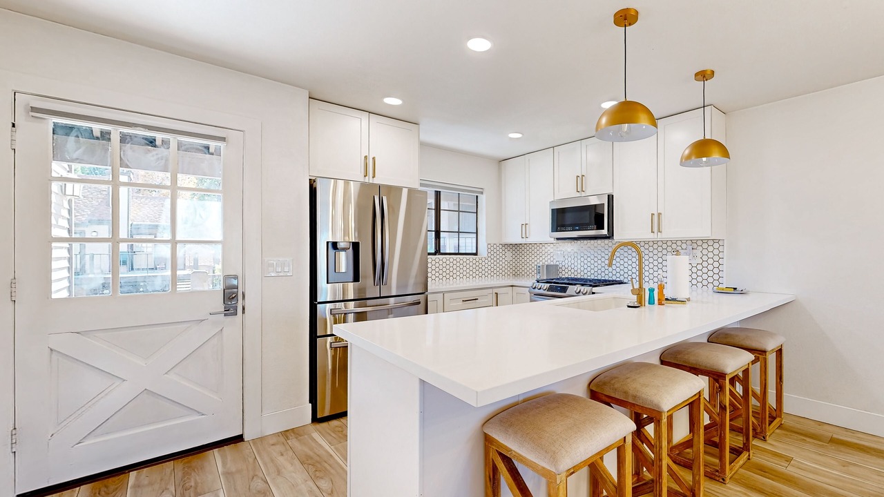 Photo of Kitchen in Lake Arrowhead