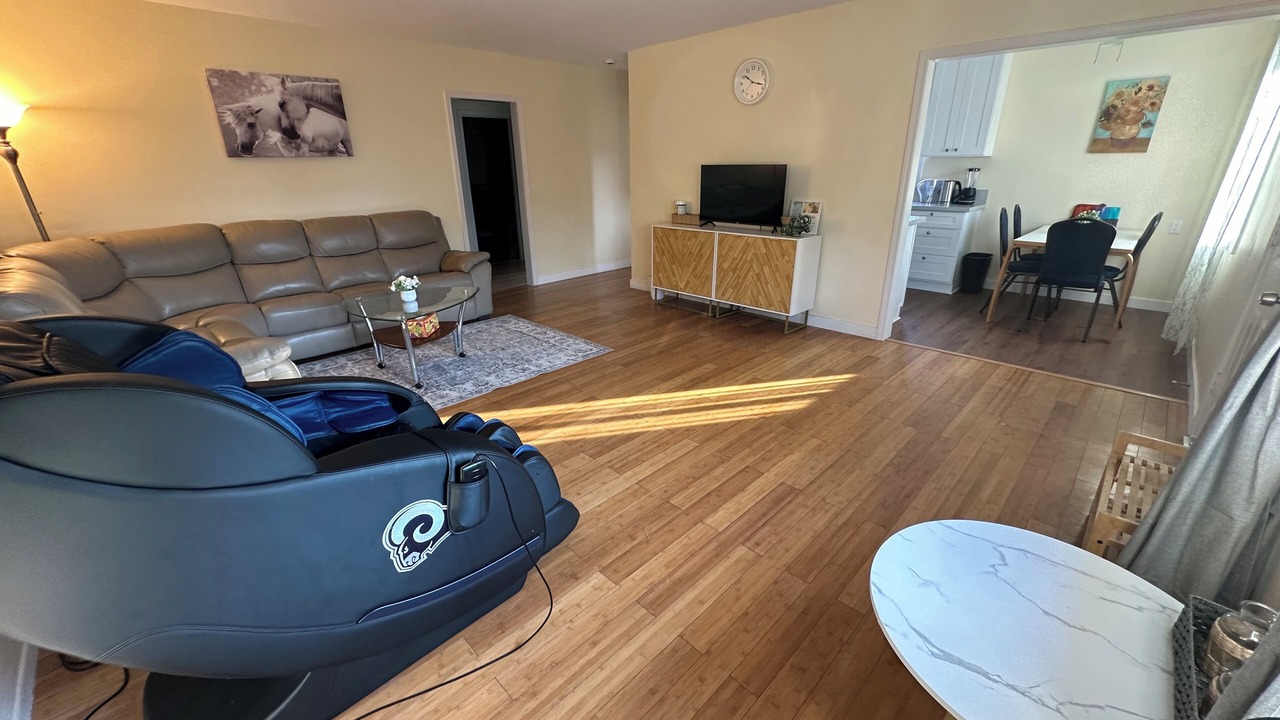 Photo of Livingroom in East San Gabriel