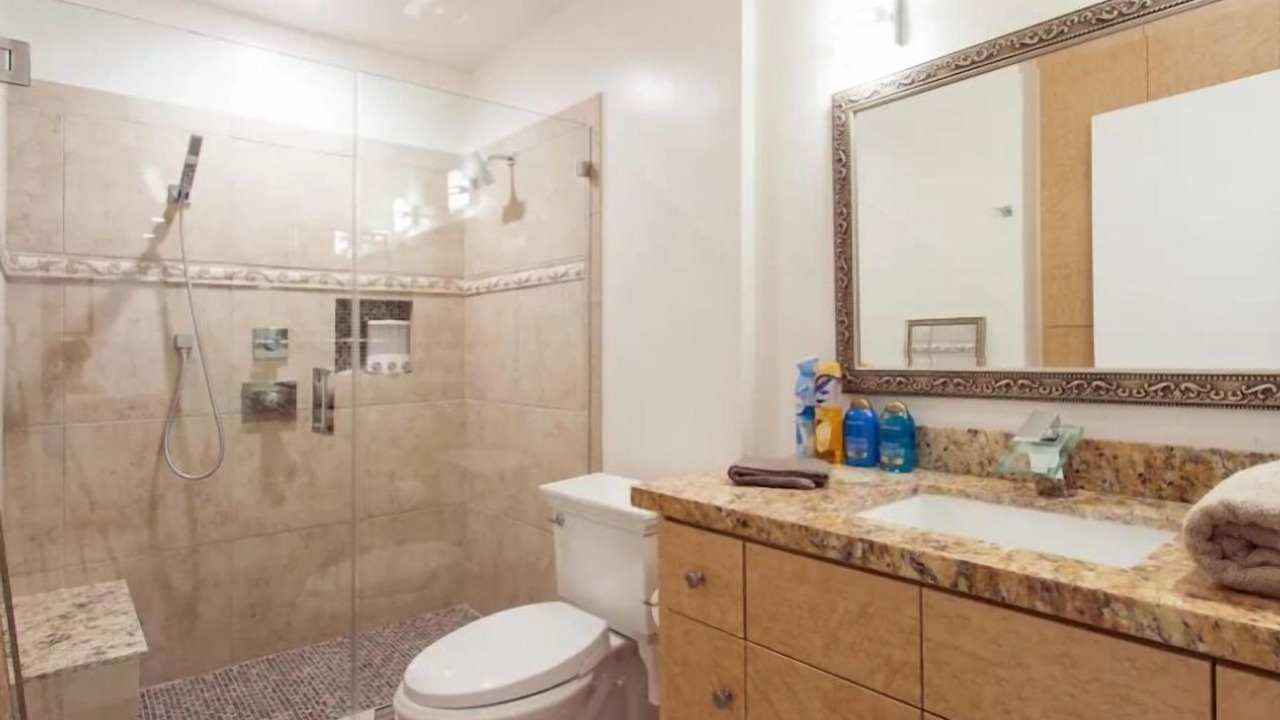 Photo of Bathroom in Norma Triangle