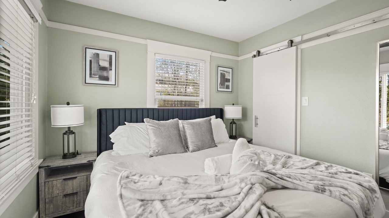 Photo of Bedroom in Belmont Heights