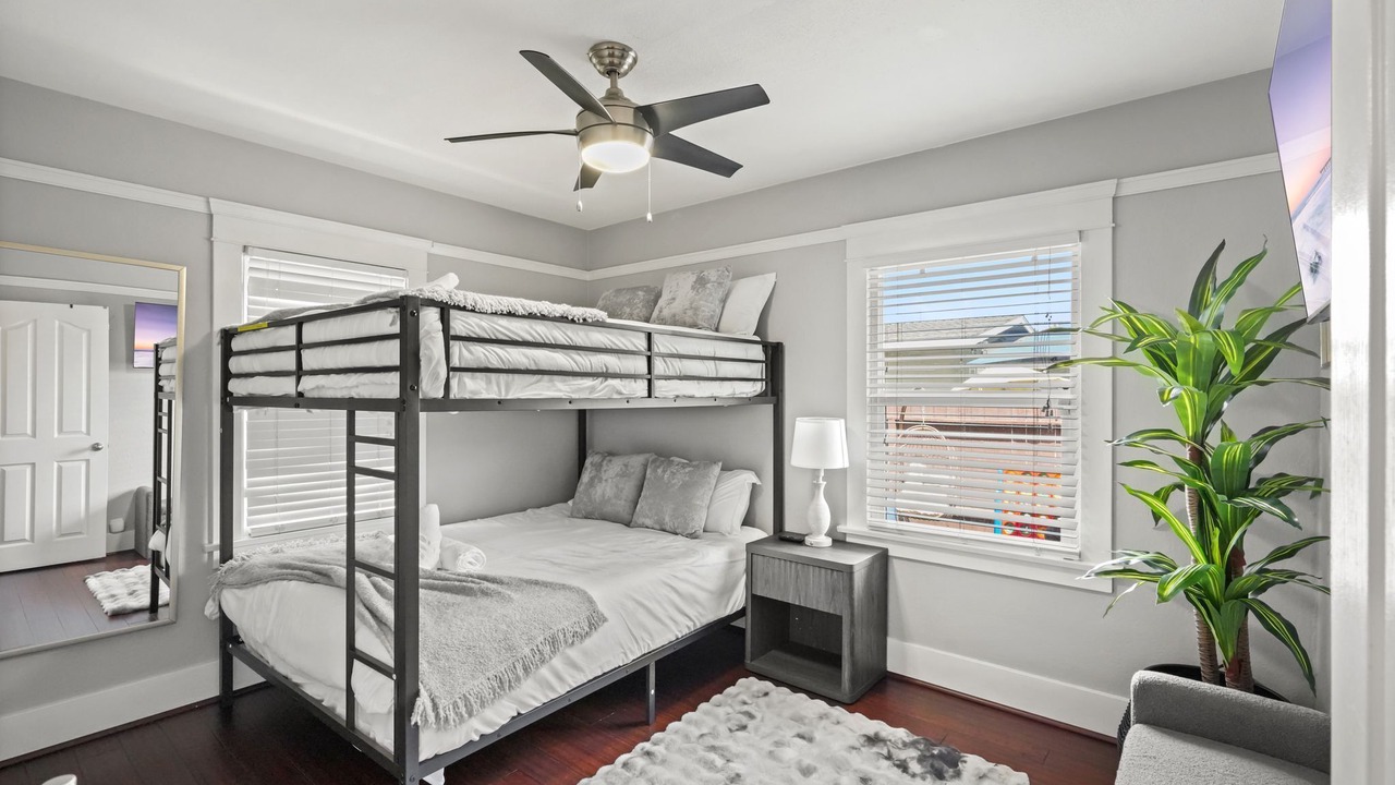 Photo of Bedroom in Belmont Heights