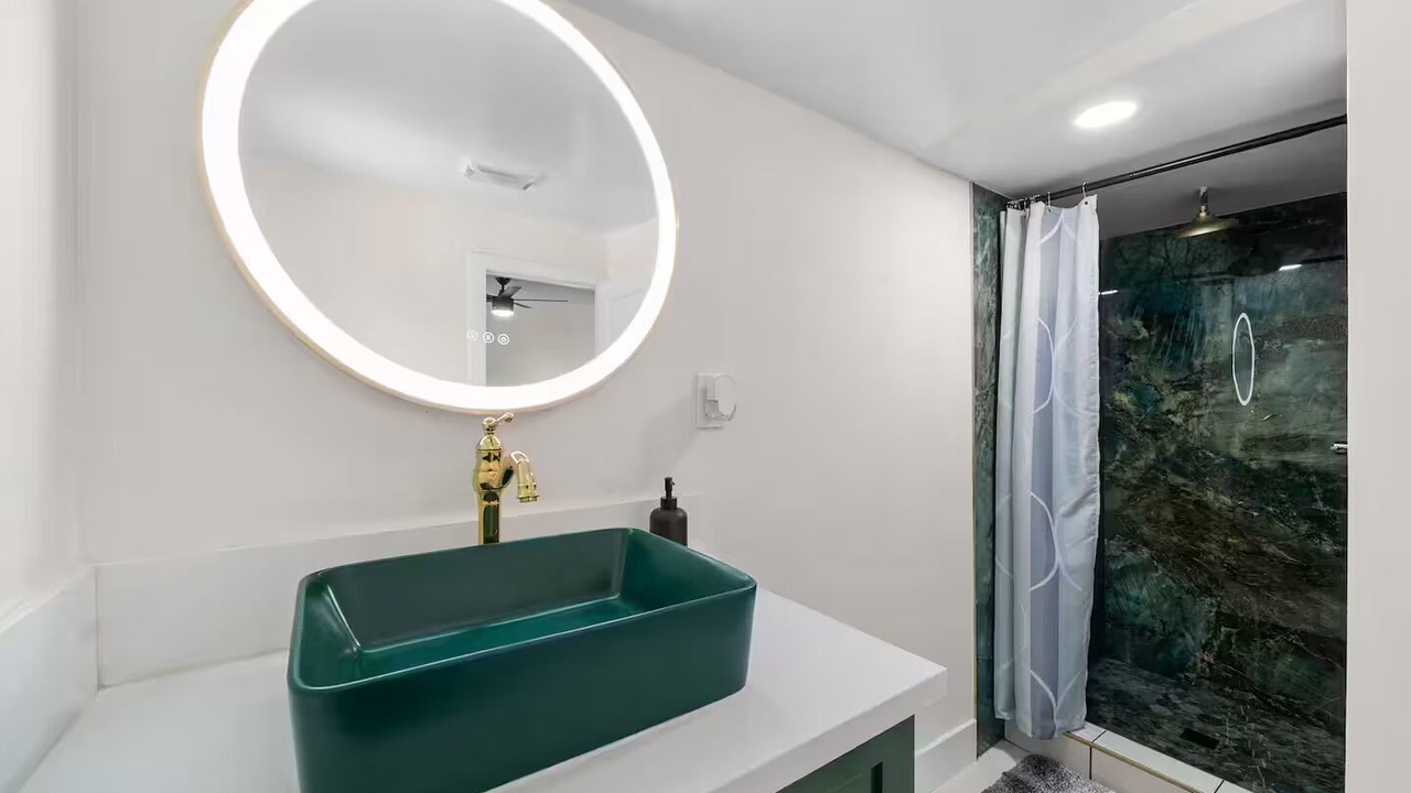 Photo of Bathroom in Central Escondido