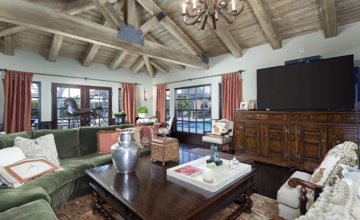 Photo of Livingroom in Covenant