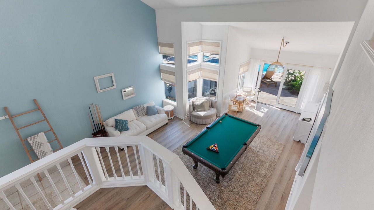 Photo of Livingroom in Vista