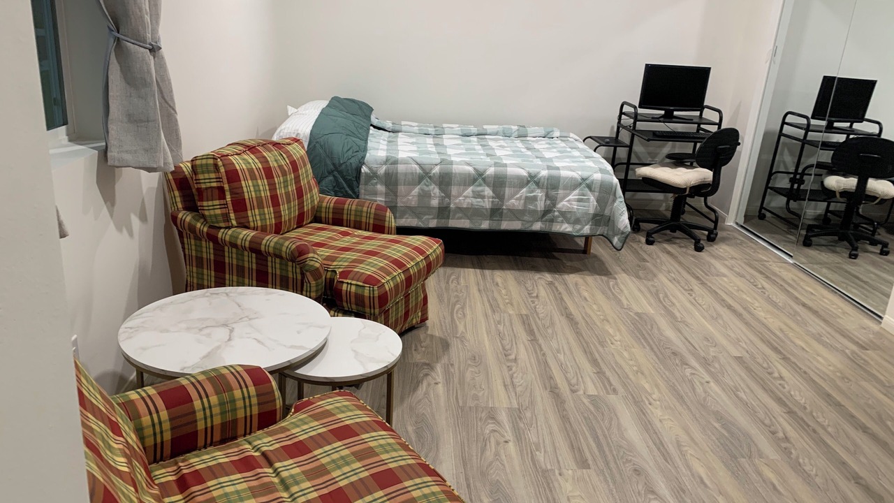 Photo of Bedroom in Northridge
