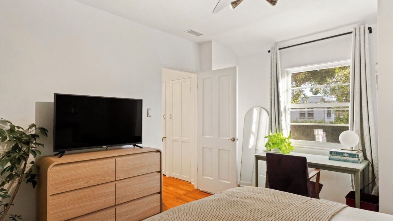 Photo of Bedroom in Tri-West