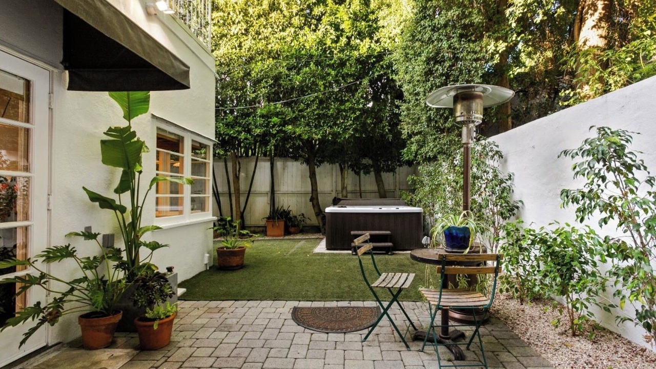 Photo of Patio Balcony in Tri-West