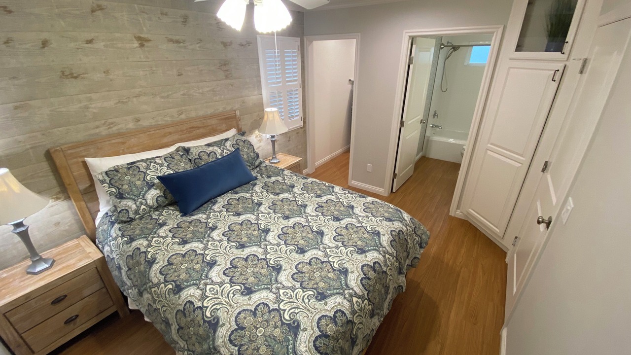 Photo of Bedroom in Burbank