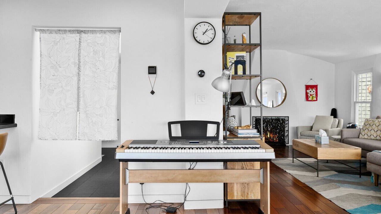 Photo of Livingroom in Los Feliz