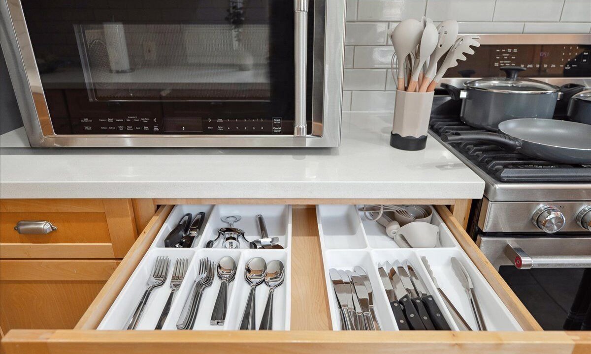 Photo of Kitchen in West Los Angeles