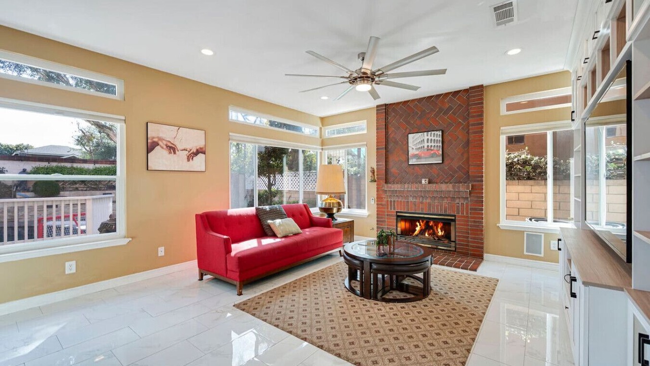 Photo of Livingroom in Cypress