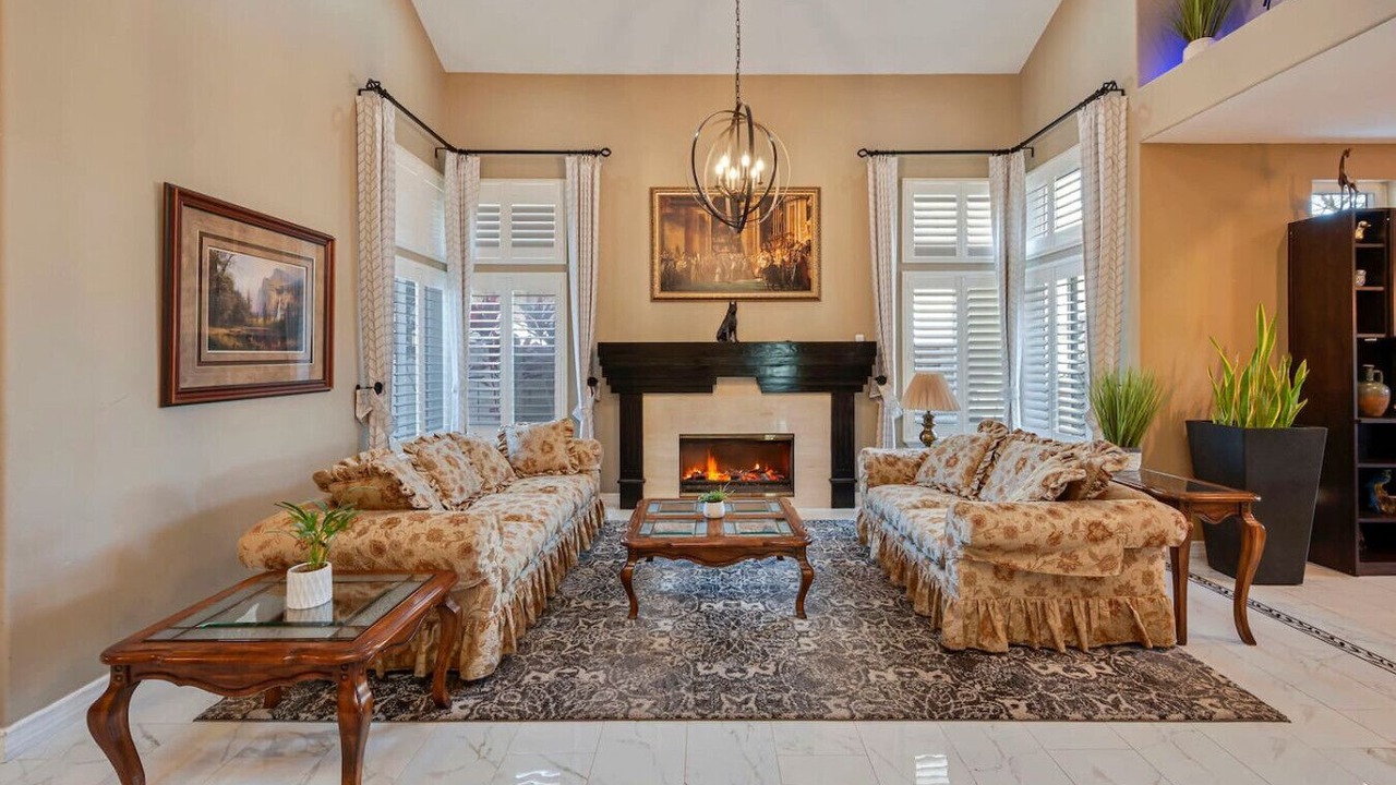 Photo of Livingroom in Cypress