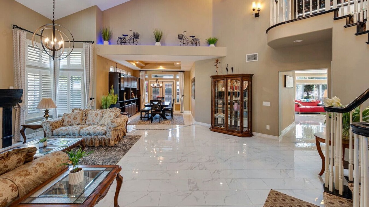 Photo of Livingroom in Cypress