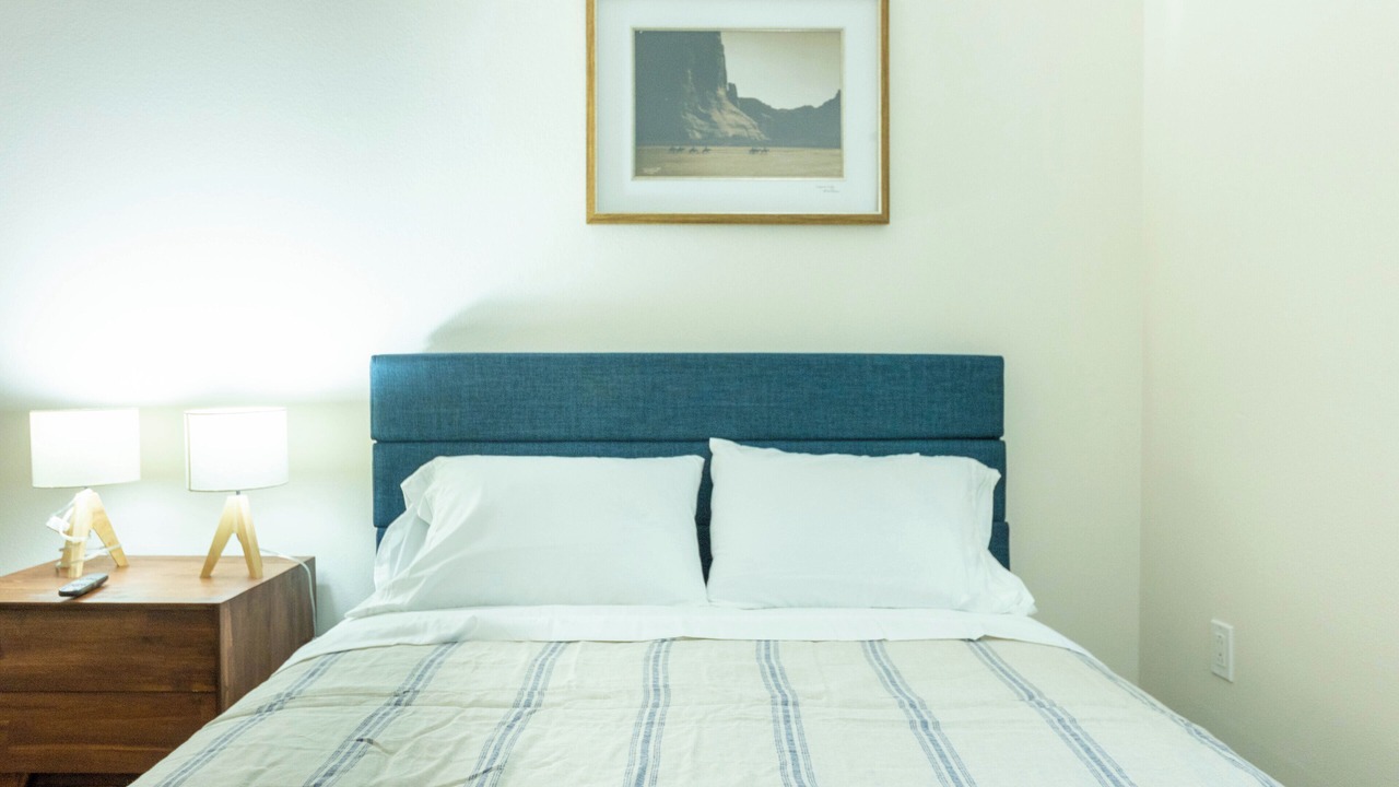 Photo of Bedroom in Downtown