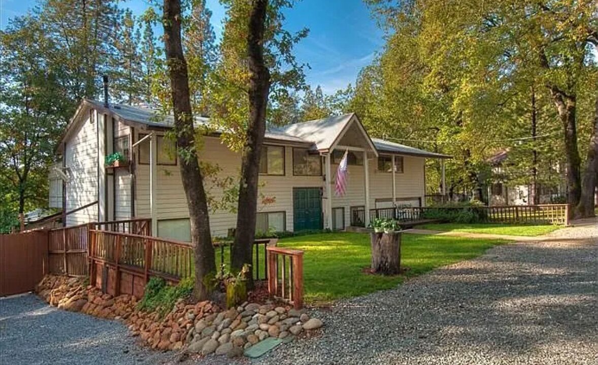 Photo of Outdoor in Lakehead-Lakeshore