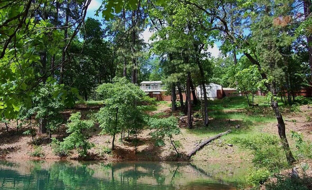 Photo of Outdoor in Lakehead-Lakeshore