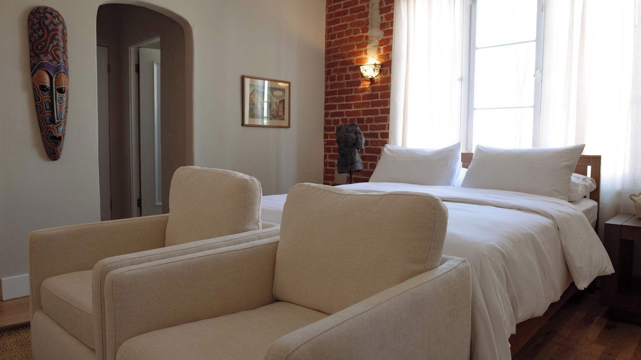 Photo of Bedroom in East Hollywood