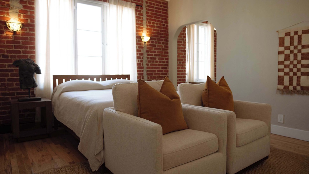 Photo of Bedroom in East Hollywood