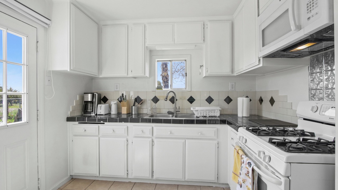 Photo of Kitchen in Ontario