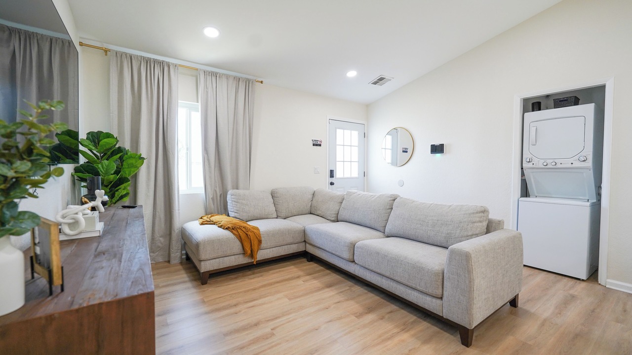 Photo of Livingroom in Lancaster