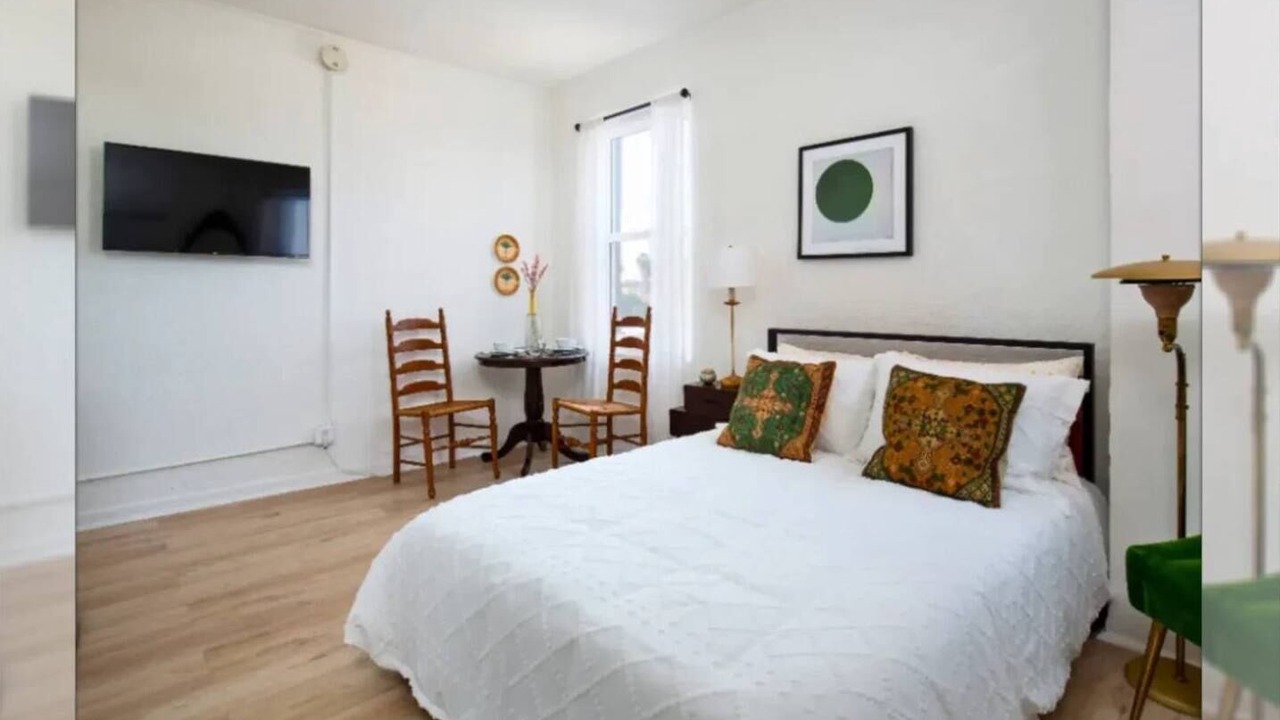 Photo of Bedroom in Westlake