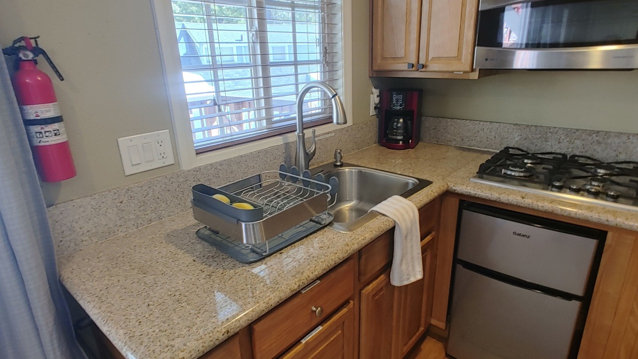 Photo of Kitchen in Green Valley Lake