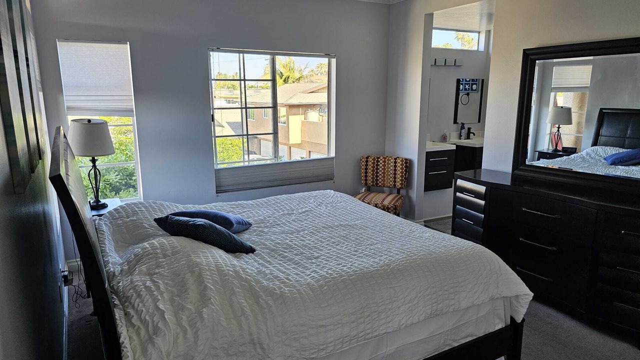Photo of Bedroom in Huntington Beach