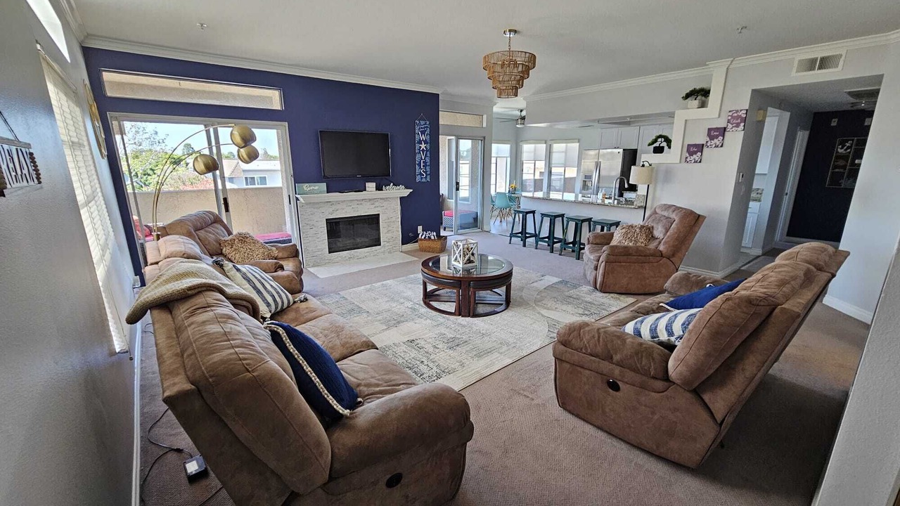 Photo of Livingroom in Huntington Beach