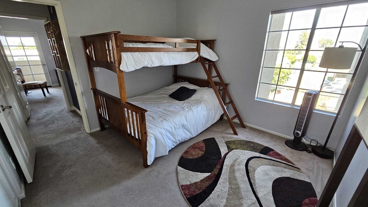Photo of Bedroom in Huntington Beach