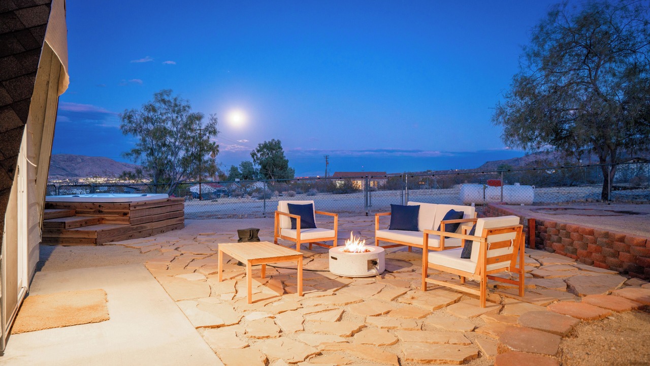 Photo of Patio Balcony in Panorama Heights