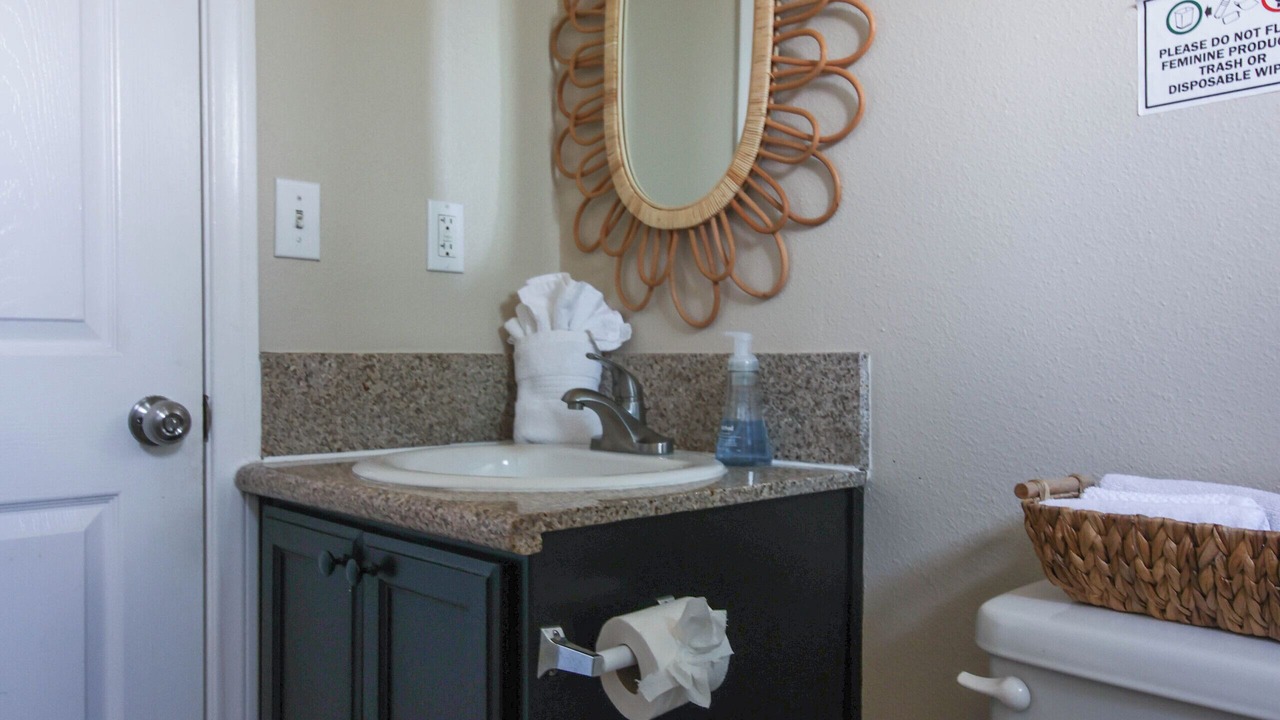 Photo of Bathroom in Los Angeles
