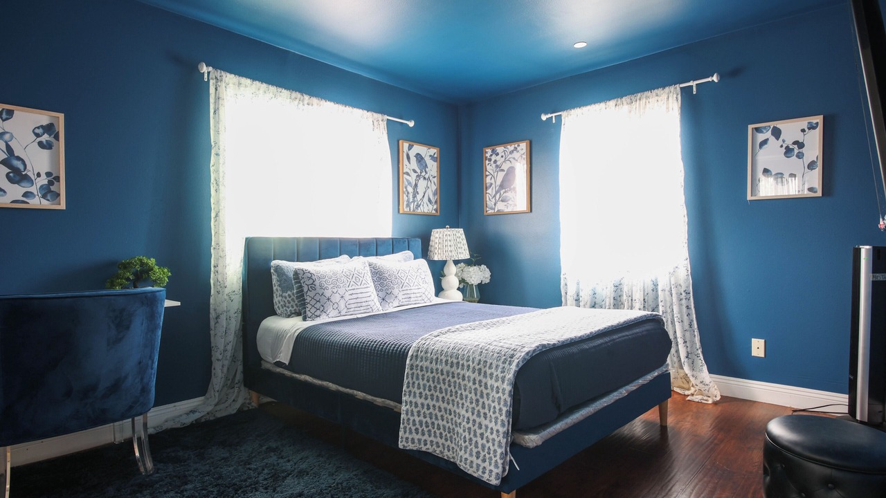 Photo of Bedroom in Los Angeles