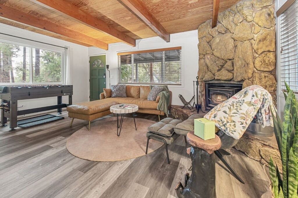 Photo of Livingroom in Sugarloaf